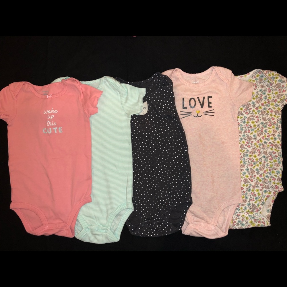 5 PK Carter’s girls bodysuit - Sz 24M